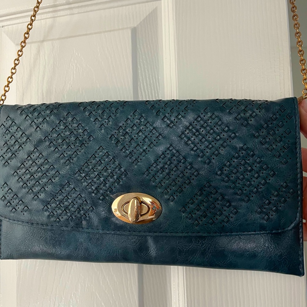Cute purse / clutch. Brand new.